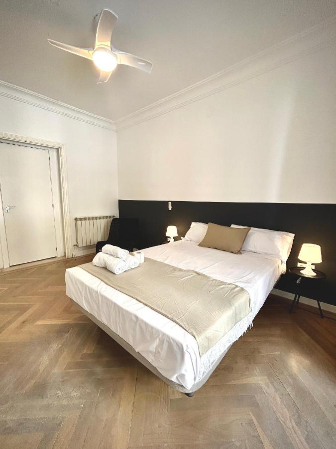 Villa Rooms Madrid Bagian luar foto