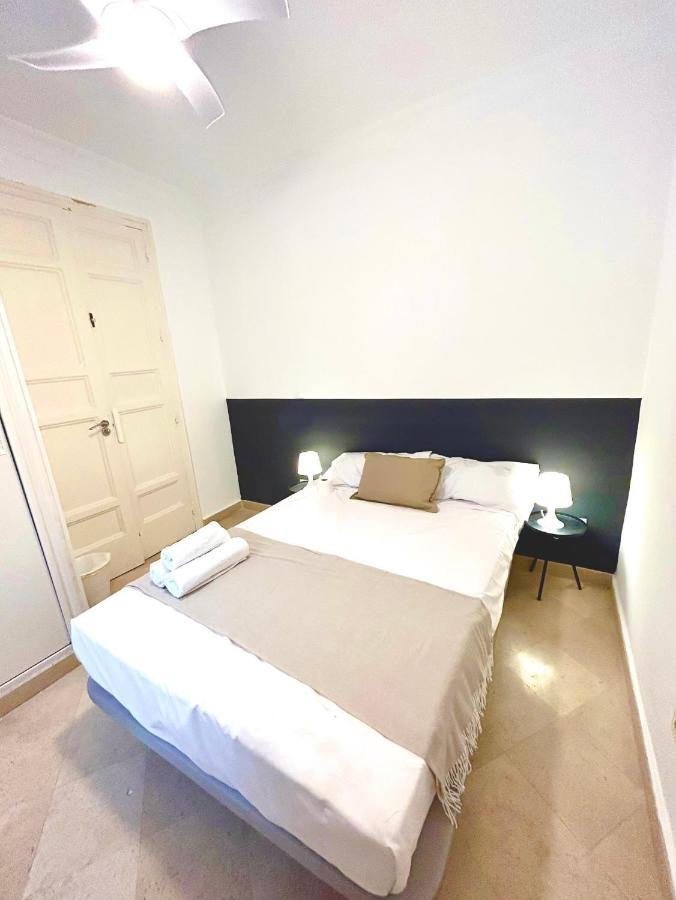 Villa Rooms Madrid Bagian luar foto